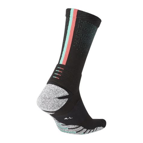 nike grip cr7 crew socken schwarz grün rot f010|Nike Men`s Cristiano Ronaldo CR7 Strike Football Crew Socks.